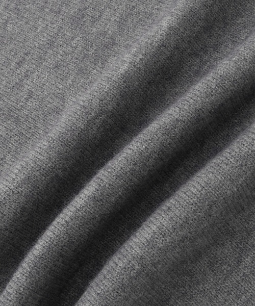 VIS（ビス）の「トライアングルニットスカーフ（バンダナ/スカーフ・レディース・ベージュ/グレー・FREE）」の5枚目の写真