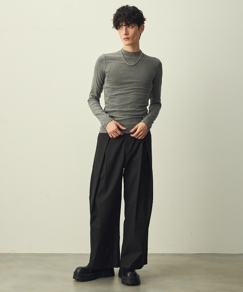 Shoowtime(ショウタイム)の「High-neck fitted top / ハイネックフィットカットソー(Tシャツ/カットソー・メンズ・グレー/ブラック・X-LARGE/LARGE/MEDIUM)」の7枚目の写真