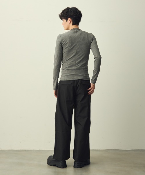 Shoowtime(ショウタイム)の「High-neck fitted top / ハイネックフィットカットソー(Tシャツ/カットソー・メンズ・グレー/ブラック・X-LARGE/LARGE/MEDIUM)」の8枚目の写真