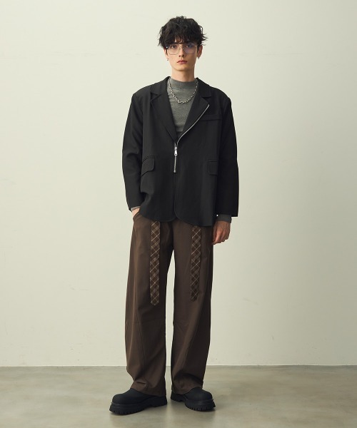 Shoowtime(ショウタイム)の「High-neck fitted top / ハイネックフィットカットソー(Tシャツ/カットソー・メンズ・グレー/ブラック・X-LARGE/LARGE/MEDIUM)」の3枚目の写真