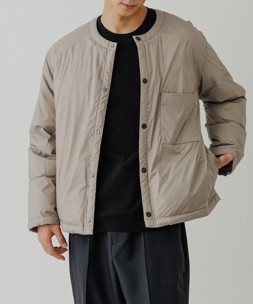 ADAM ET ROPE'（アダムエロペ）の「【ACT】超軽量 ダウン カーディガン ジャケット（ダウンジャケット/コート・メンズ・グレー/ブラック・L/M）」の5枚目の写真