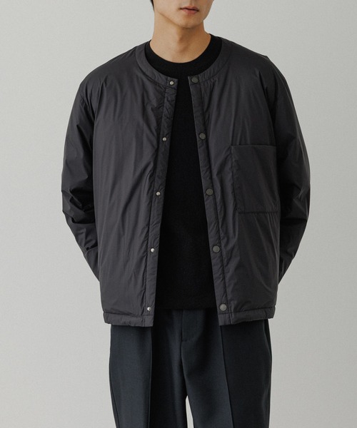 ADAM ET ROPE'（アダムエロペ）の「【ACT】超軽量 ダウン カーディガン ジャケット（ダウンジャケット/コート・メンズ・グレー/ブラック・L/M）」の7枚目の写真