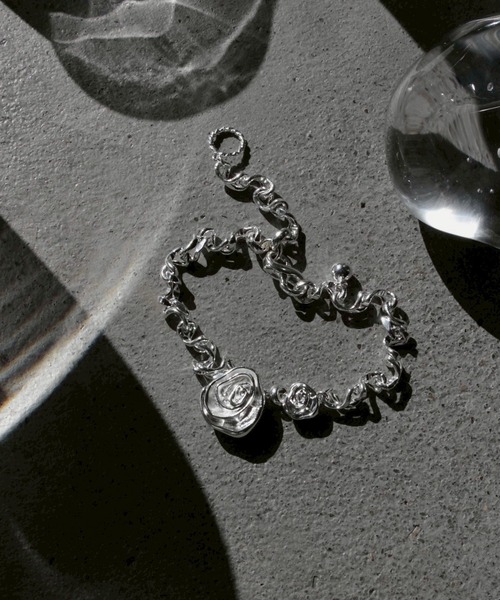 Soierie(ソワリー)の「ローズ フィグ ブレスレット / Rose fig bracelet(ブレスレット・レディース・シルバー・FREE)」の2枚目の写真