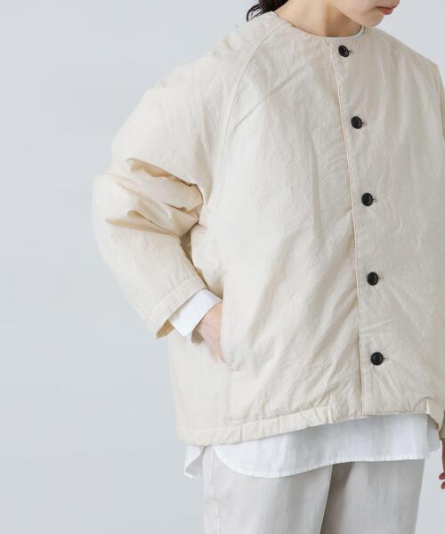 かぐれ ノーカラージャケットQuilted short coat 中綿 コート かぐれ ノーカラージャケットQuilted short coat 中綿 コート - メルカリ