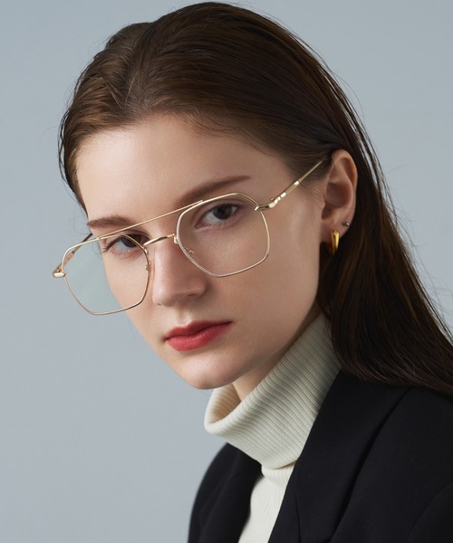 NUEF （ヌエフ）の「スクエア型｜クリアレンズ｜トレンド｜紫外線対策｜UVカット｜眼鏡｜NUEF｜ダブルブリッジクラシック（メガネ・レディース・ゴールド/シルバー・FREE）」の11枚目の写真