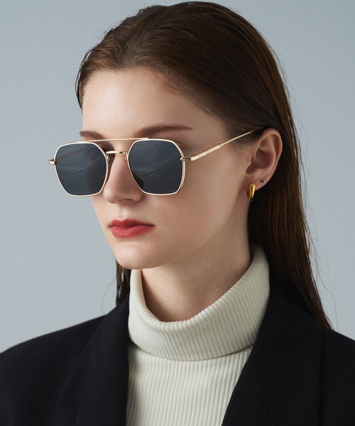 NUEF （ヌエフ）の「スクエア型｜クリアレンズ｜トレンド｜紫外線対策｜UVカット｜眼鏡｜NUEF｜ダブルブリッジクラシック（メガネ・レディース・ゴールド/シルバー・FREE）」の16枚目の写真