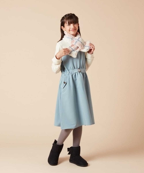 a.v.v（アーヴェヴェ）の「[KIDS]【リバーシブル/差し込み型で安心】チェックボアマフラー（ストール/ショール・キッズ・ライトピンク/ダークインディゴブルー・120）」の6枚目の写真