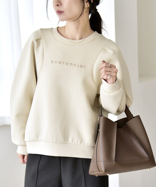 セール】quaranciel:〈洗濯機可能〉スタッズ ロゴ ダンボール