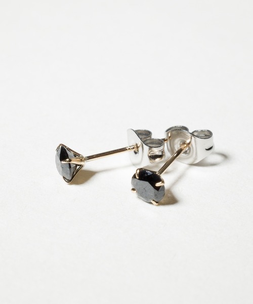 Pledge(プレッジ)の「【RES】【Pledge(プレッジ)】K10 Swarovski Crystals ピアス(2SET)(ピアス(両耳用)・メンズ・ホワイト/ブラック/ブルー/ブラック系その他・FREE)」の3枚目の写真