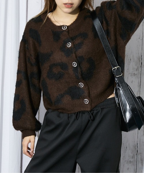 GORGE(ゴージ)の「《レオパード柄×2WAY仕様》レディース 起毛ニットカーデ/プルオーバー 秋冬(ニット/セーター・レディース・ブラウン/ブラック/グレー・F)」の3枚目の写真