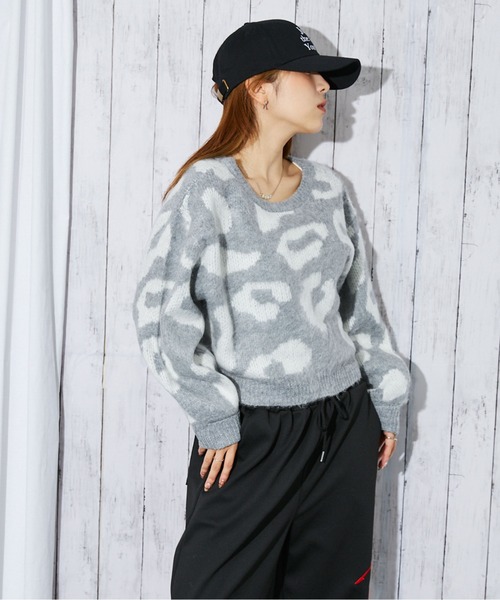 GORGE(ゴージ)の「《レオパード柄×2WAY仕様》レディース 起毛ニットカーデ/プルオーバー 秋冬(ニット/セーター・レディース・ブラウン/ブラック/グレー・F)」の8枚目の写真