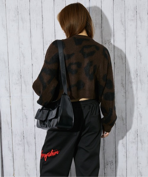 GORGE(ゴージ)の「《レオパード柄×2WAY仕様》レディース 起毛ニットカーデ/プルオーバー 秋冬(ニット/セーター・レディース・ブラウン/ブラック/グレー・F)」の15枚目の写真