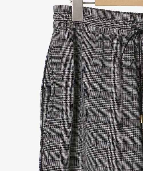 le.coeur blanc(ルクールブラン)の「グレンチェックイージーワイドパンツ(その他パンツ・レディース・ブラウン系その他2/ブラック系その他・38)」の5枚目の写真