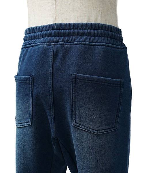 SOMEDIFF（サムディフ）の「【SOMEDIFF】裏ボンディングカットデニムパンツ メンズ スウェットデニム スエット ジョガーパンツ あったか 裏起毛 春服 冬服（スウェットパンツ・メンズ・ブラック/インディゴブルー/ブルー・M/L/XL/XXL）」の18枚目の写真