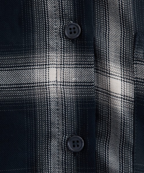 Soiunique（スワユニーク）の「ゆったりサイズフード付きチェックシャツ　［Soiunique］（シャツ/ブラウス・レディース・ブラック/ネイビー・M/L/LL）」の20枚目の写真