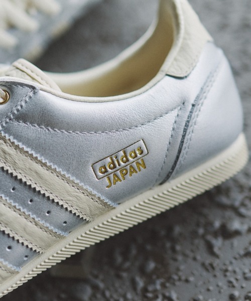 adidas(アディダス)の「JAPAN W KI8494(スニーカー・レディース・シルバー・22.5cm/23.0cm/23.5cm/24.0cm/24.5cm/25.0cm/25.5cm)」の4枚目の写真