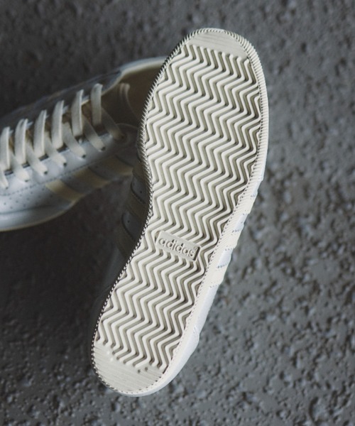 adidas(アディダス)の「JAPAN W KI8494(スニーカー・レディース・シルバー・22.5cm/23.0cm/23.5cm/24.0cm/24.5cm/25.0cm/25.5cm)」の13枚目の写真