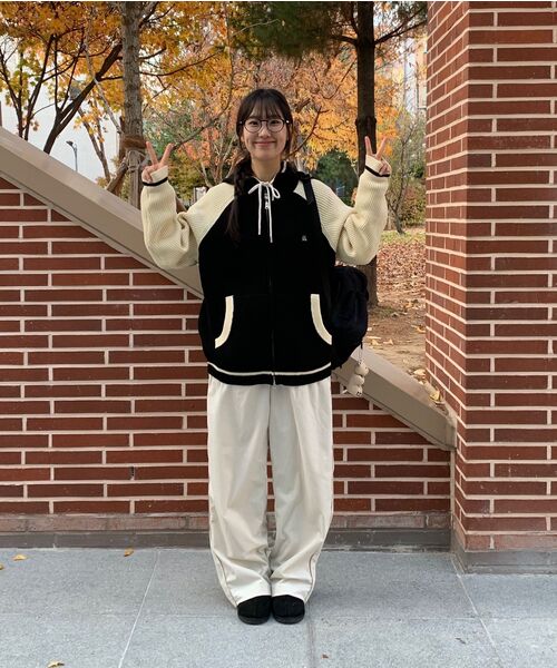AGOD（エージーオーディー）の「ワンタックワイドコーデュロイバンディングパンツ [アイボリー]（その他パンツ・レディース・その他・SMALL/MEDIUM/LARGE/X-LARGE）」の9枚目の写真