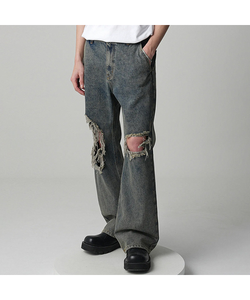 AVANDRESS(アバンドレス )の「Minimal Bootscut Destroyed Denim Pants CAMEL BLUE(デニムパンツ・レディース・キャメル・LARGE/MEDIUM/SMALL)」の1枚目の写真