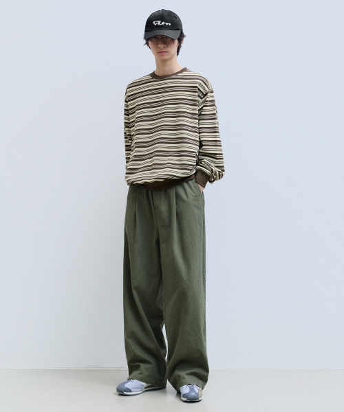 F.ILLUMINATE(フィルミネイト)の「モノストライプスウェットシャツ-ブラウン(スウェット・レディース・その他・SMALL/MEDIUM/LARGE)」の4枚目の写真