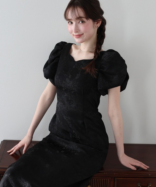 BLUEEAST（ブルーイースト）の「《新色追加/ジャガード素材》ハートネックワンピース 結婚式 成人式 二次会 同窓会 セレモニー パーティードレス オケージョンドレス お呼ばれ 20代 30代（ドレス・レディース・ブラック/グレー/ブラック系/ブルー系/ピンク系・MEDIUM/LARGE）」の3枚目の写真