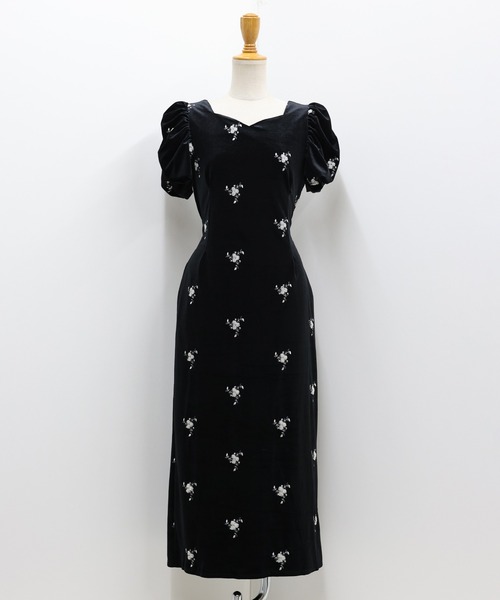 フラワー刺繍ハートネックベロアワンピース 結婚式 成人式 二次会