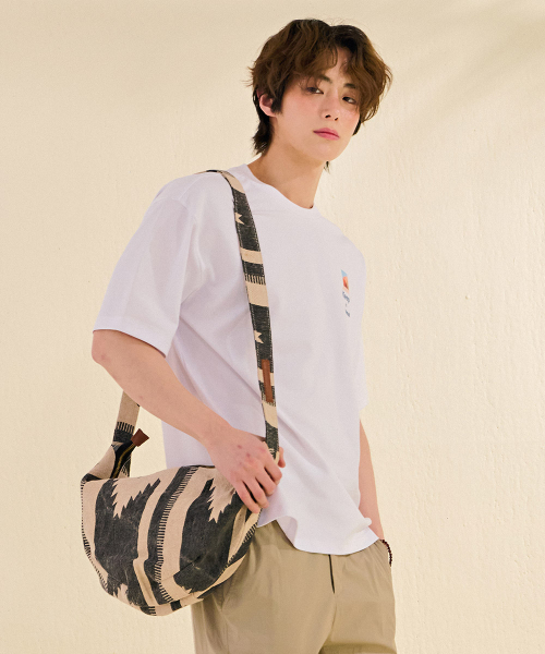 CHASECULT(チェイスカルト)の「男性 戦士 プリント 半袖 Tシャツ-DBRK5816D0A(Tシャツ/カットソー・メンズ・アイボリー・95/100/105)」の2枚目の写真