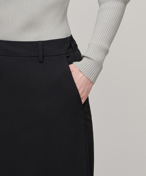 MUSINSA STANDARD WOMAN（ムシンサスタンダードウーマン）の「ウィメンズマキシスカート[ブラック]（スカート・レディース・その他・SMALL/MEDIUM/LARGE/X-SMALL）」の5枚目の写真