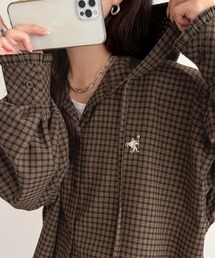 袖口フリルが最旬。胸刺繍入り起毛チェック柄フーディーシャツ(長袖)