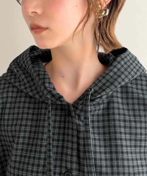 classicalelf(クラシカルエルフ)の「袖口フリルが最旬。胸刺繍入り起毛チェック柄フーディーシャツ(長袖)(シャツ/ブラウス・レディース・ピンク/ブラウン/ブルー/ブラック/レッド/チャコール/アイボリー・X-LARGE/MEDIUM/LARGE/SMALL)」の19枚目の写真