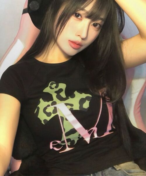 MUCENT(ムセント)の「サハラカモクロスナグランスリムフィット半袖Tシャツ(2カラー)(Tシャツ/カットソー・レディース・ブラック系/ブラック系1/ホワイト・FREE)」の20枚目の写真
