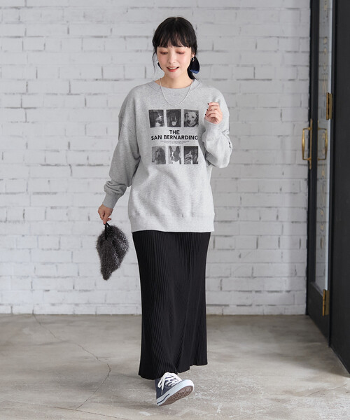 FREAK'S STORE(フリークスストア)の「ドッグ フォトプリント スウェット(スウェット・レディース・ライトグレー/チャコール・フリ-)」の5枚目の写真