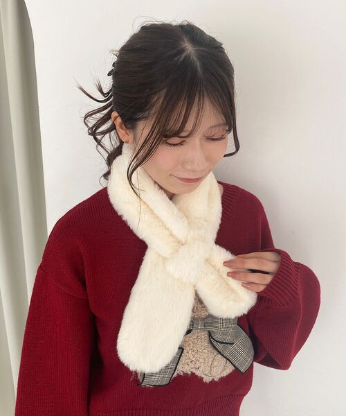 MAJESTIC LEGON（マジェスティックレゴン）の「リボンティペット（ストール/ショール・レディース・アイボリー/ピンク/ブラウン・FREE）」の4枚目の写真