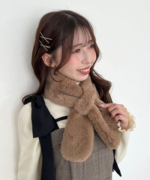 MAJESTIC LEGON（マジェスティックレゴン）の「リボンティペット（ストール/ショール・レディース・アイボリー/ピンク/ブラウン・FREE）」の6枚目の写真