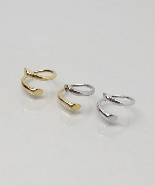 ieLS(イエルズ)の「金属アレルギー対応「ieLS」ステンレス カール フリーリング(リング・メンズ・ゴールド/シルバー×ゴールド/シルバー・FREE)」の2枚目の写真