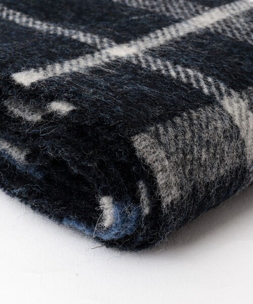 NOLLEY’S（ノーリーズ）の「【MAC.N/マックエヌ】Lambswool Inchfad Scarf 25（ストール/ショール・メンズ・ブルー系その他6/グレー系その他・FREE）」の7枚目の写真