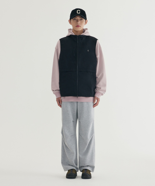COVERNAT(カバーナット)の「ウィンドブレーカー ベスト Black(ナイロンジャケット・メンズ・その他・SMALL/MEDIUM/LARGE/X-LARGE/XX-LARGE)」の4枚目の写真