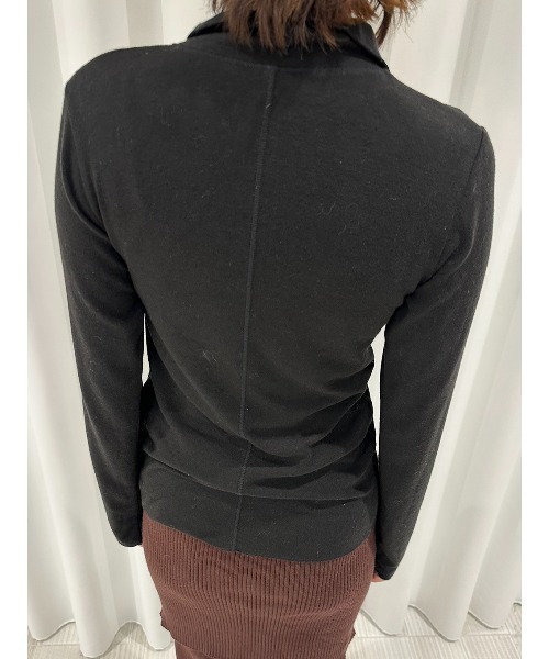 ELCHELE(エルチェレ)の「MELLOW HIGH NECK TOP(Tシャツ/カットソー・レディース・ブラック/ダークウッド/オートミール・FREE)」の20枚目の写真