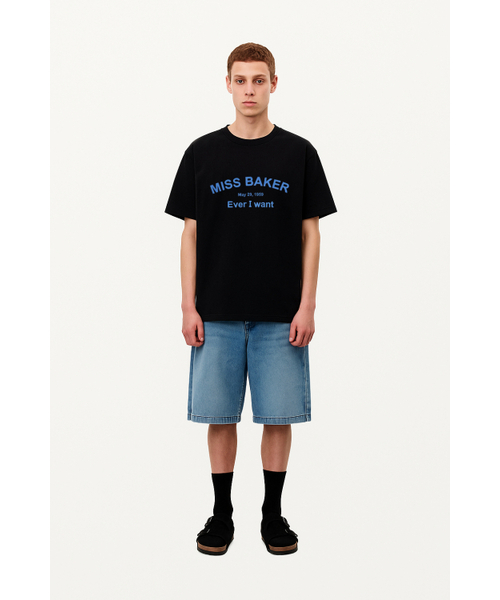 MISS BAKER（ミス ベイカー）の「アーチロゴチェーン刺繍Tシャツブラック(男性)（Tシャツ/カットソー・メンズ・ブラック・LARGE/X-LARGE）」の3枚目の写真