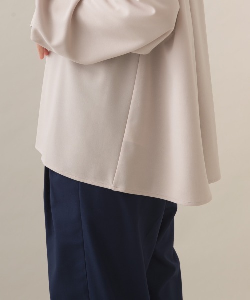 OMNES(オムネス)の「【BEAUTIFUL FRIDAY】キーネックブラウス(シャツ/ブラウス・レディース・グレー/ネイビー・MEDIUM/LARGE)」の17枚目の写真