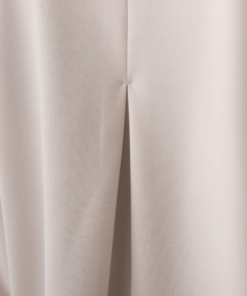 OMNES(オムネス)の「【BEAUTIFUL FRIDAY】キーネックブラウス(シャツ/ブラウス・レディース・グレー/ネイビー・MEDIUM/LARGE)」の18枚目の写真