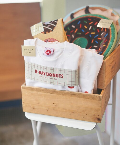 BIRTHDAY BAR(バースデイバー)の「≪BIRTHDAY BARオリジナル≫【B-DAY DONUTS】ドーナッツクッションカバー(クッション/クッションカバー・レディース・アイボリー・0)」の12枚目の写真