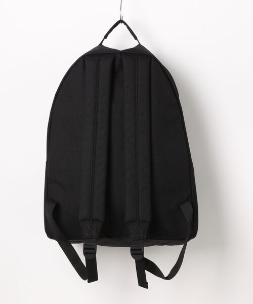 UNIVERSAL OVERALL(ユニバーサルオーバーオール)の「【RES】【UNIVERSAL OVERALL】Daily backpack(ショルダーバッグ・メンズ・ブラック・FREE)」の5枚目の写真