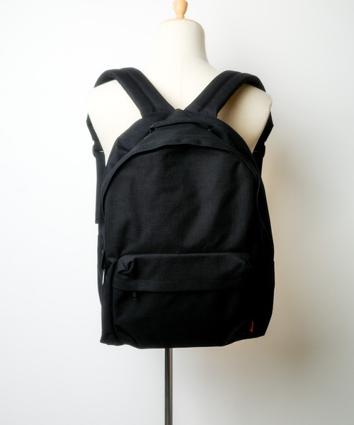 UNIVERSAL OVERALL(ユニバーサルオーバーオール)の「【RES】【UNIVERSAL OVERALL】Daily backpack(ショルダーバッグ・メンズ・ブラック・FREE)」の17枚目の写真
