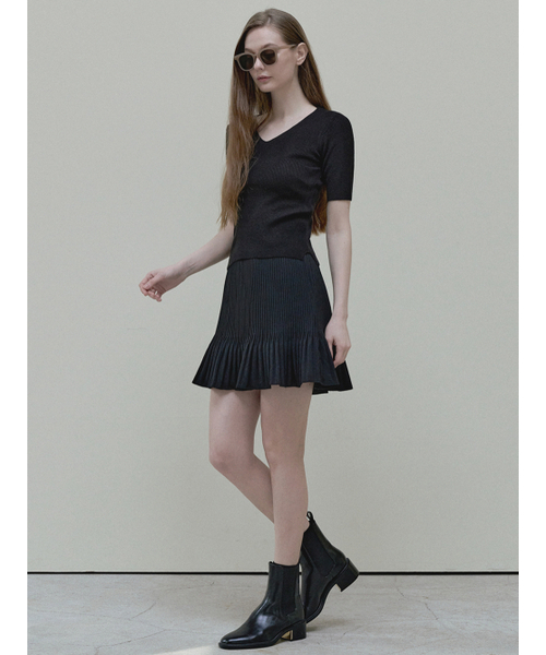 AVANT-G(アバン)の「A-line Mini Pleated Skirt - black(スカート・レディース・その他・FREE)」の2枚目の写真