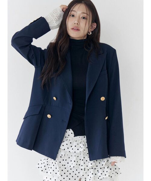 CALNAMUR（カルナムール）の「ダブルブレストペプラムジャケット（ノーカラージャケット・レディース・ネイビー・SMALL/MEDIUM）」の13枚目の写真