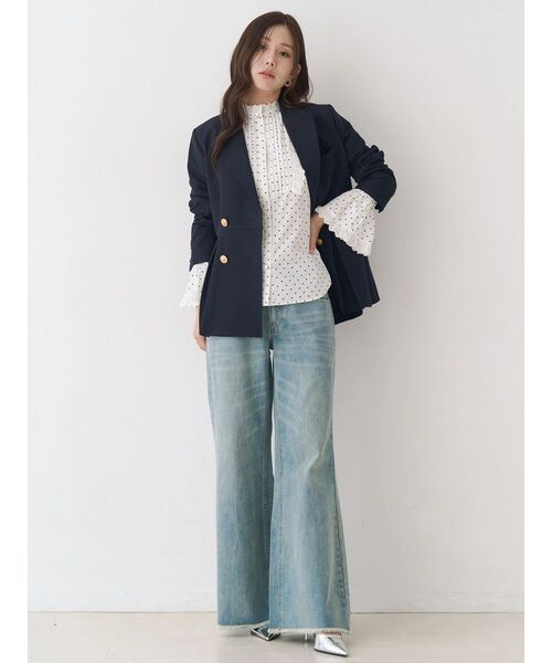 CALNAMUR（カルナムール）の「ダブルブレストペプラムジャケット（ノーカラージャケット・レディース・ネイビー・SMALL/MEDIUM）」の16枚目の写真