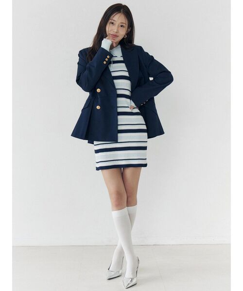 CALNAMUR(カルナムール)の「ダブルブレストペプラムジャケット(ノーカラージャケット・レディース・ネイビー・SMALL/MEDIUM)」の22枚目の写真