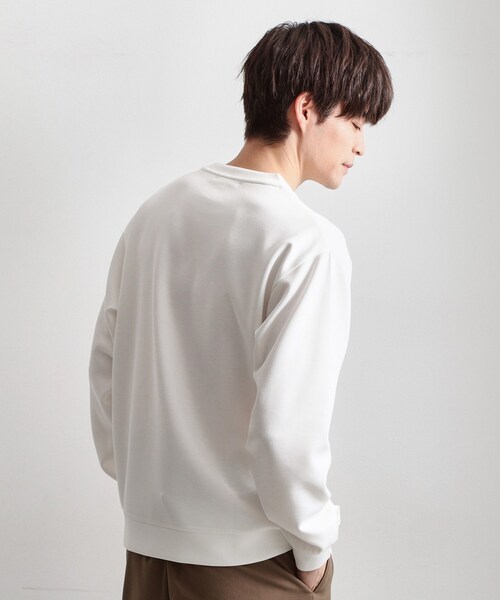 THE SHOP TK （ザ ショップ ティーケー ）の「【クリーンで大人っぽい】ロゴスウェット 洗濯機OK（スウェット・メンズ・ライトグレー/ブラック/オフホワイト・03/02/04）」の5枚目の写真