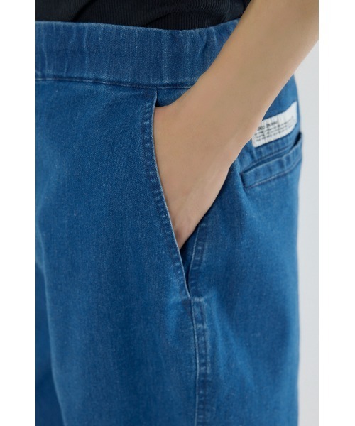 RODEO CROWNS WIDE BOWL（ロデオクラウンズワイドボウル）の「チルイージーデニムJOGパンツ（デニムパンツ・メンズ・ブラック/ブルー・MEDIUM/LARGE）」の19枚目の写真